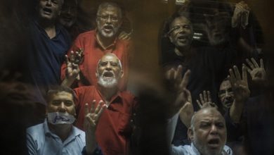 Photo of القضاء المصري يصدر أحكام بالمؤبد على عدد من قيادات جماعة الإخوان في قضية إقتحام السجون