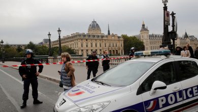 Photo of مقتل 4 عناصر شرطة في الهجوم على مركز أمني في باريس 