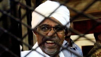 Photo of توافق على تسليم الرئيس السوداني السابق الى محكمة الجنايات الدولية !
