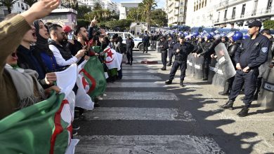 Photo of وسط إنقسام في الشارع .. إنطلاق الجولة الأولى من إنتخابات الرئاسة في الجزائر 